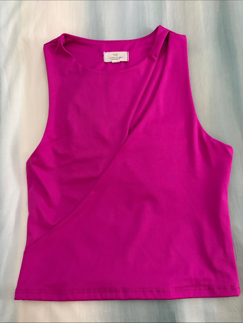 Live in the Moment Magenta Pink Cutout Wrap Tank Top Crop Size Medium